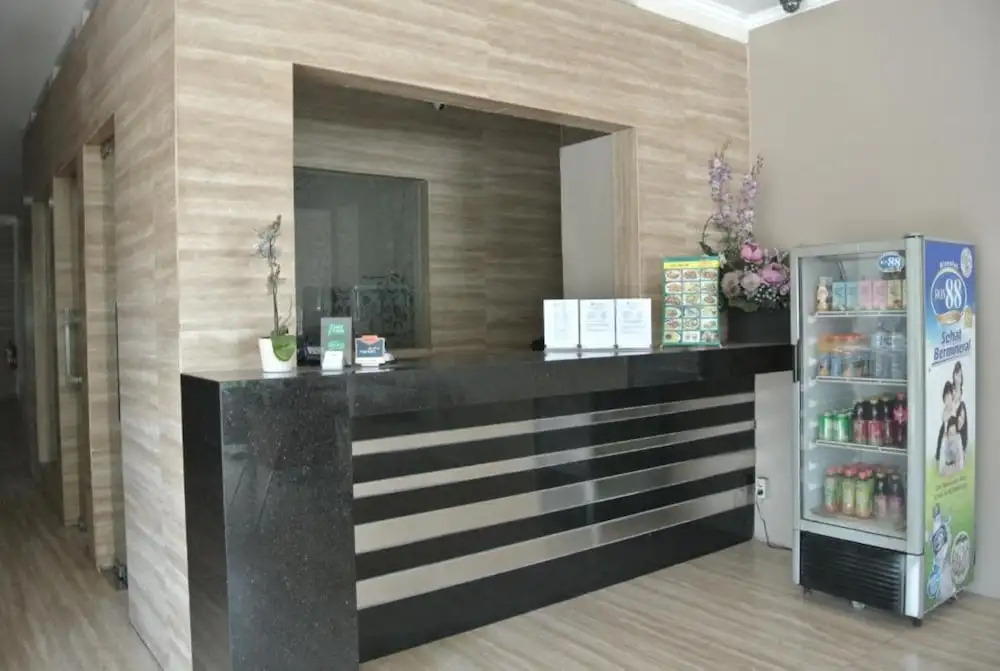 Grand Tulip Hotel