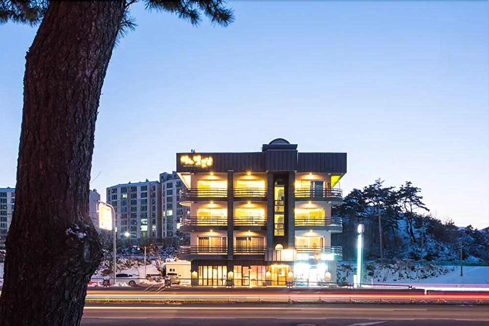 Yangyang One Great Day Pension
