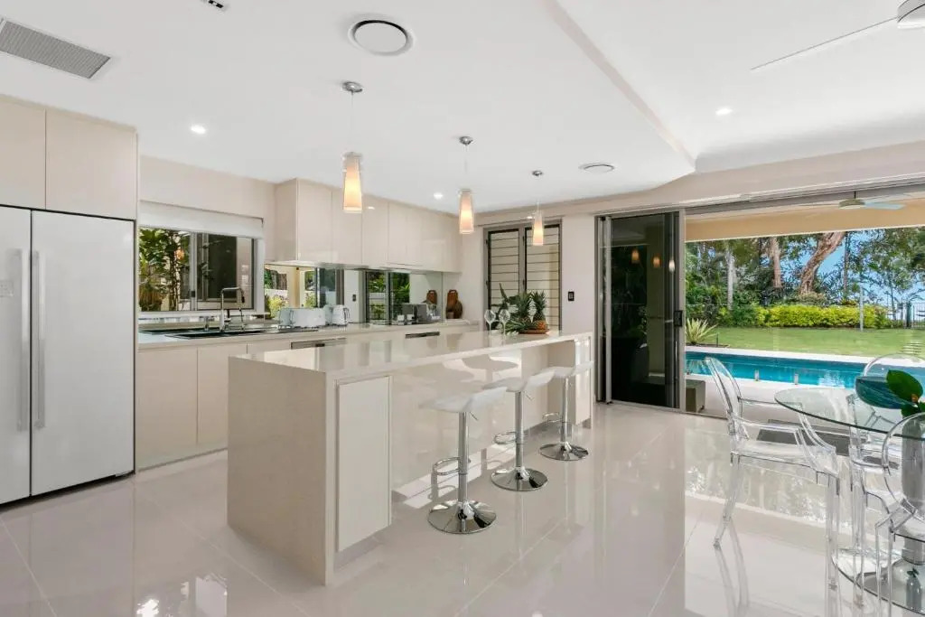 Luxury Living on the Beachfront