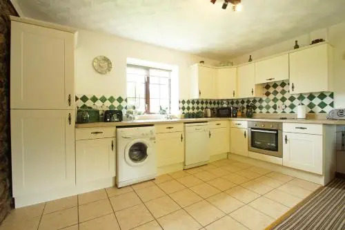 3 Bed in Llanfairpwll oc-22999