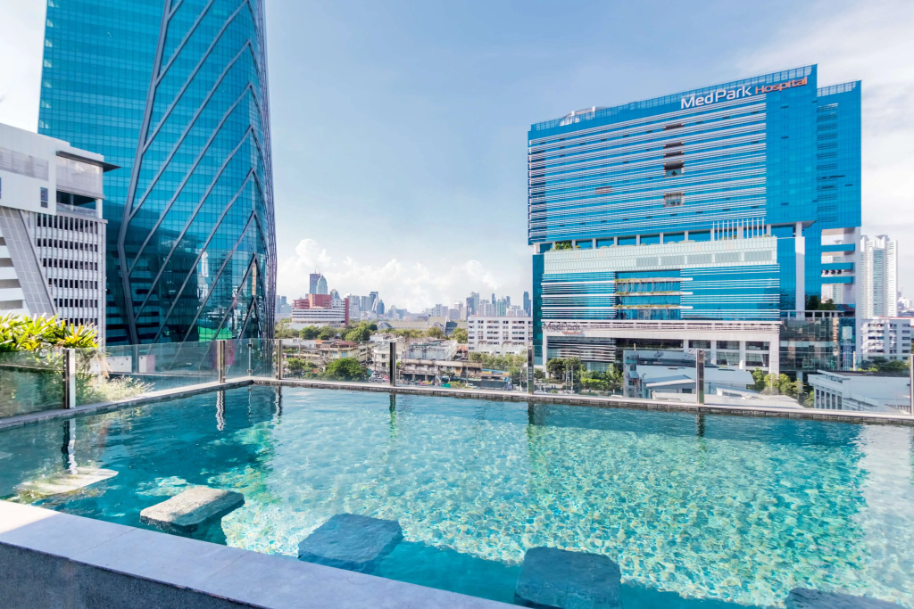 Seekers Finders Rama IV Hotel SureStay Collection by BW
