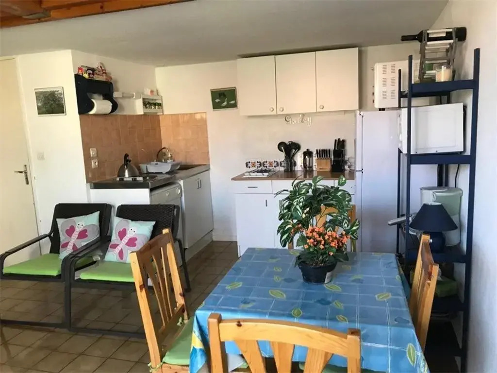Villa T2 avec Mezzanine - 6 pers, Plage à proximité, Parking privé, Port-Leucate - FR-1-81-93