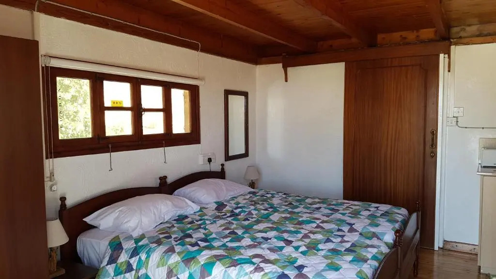 ZORBAS Sea View No 4