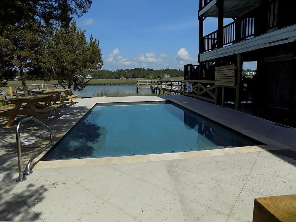 Mullet Hall House - 9 Br Home