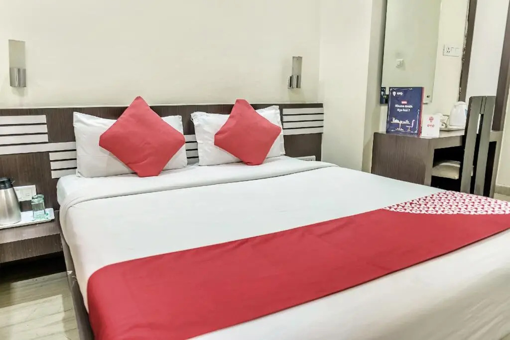 Hotel Accord by OYO Rooms