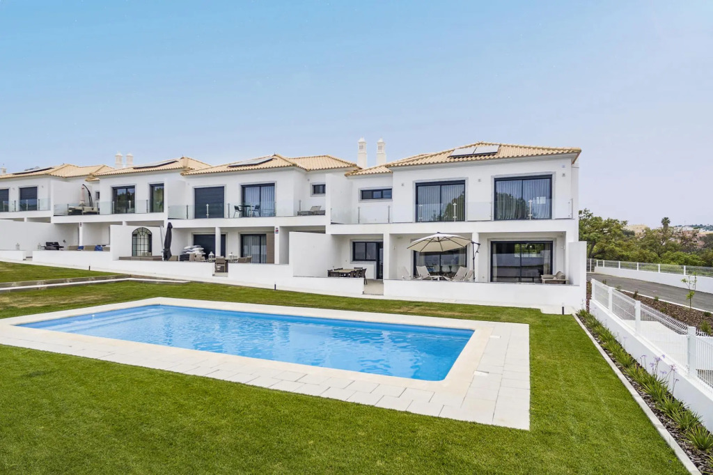 Elegant Luxury Villa by Ideal Homes