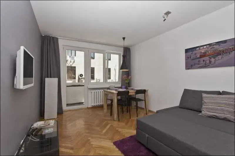 Warszawa Śródmieście Bonifraterska Apartments by Noclegi Renters