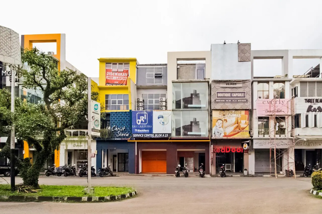 Sentra Paskal by OYO Rooms