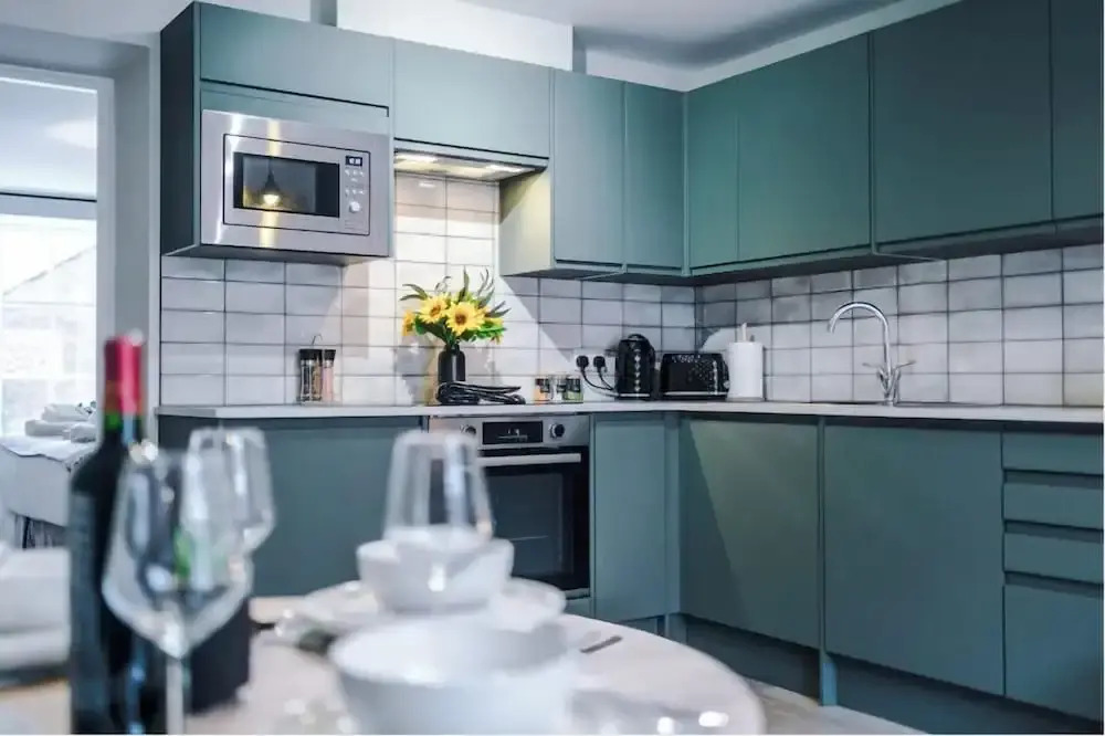 Flat 2 30 Northgate