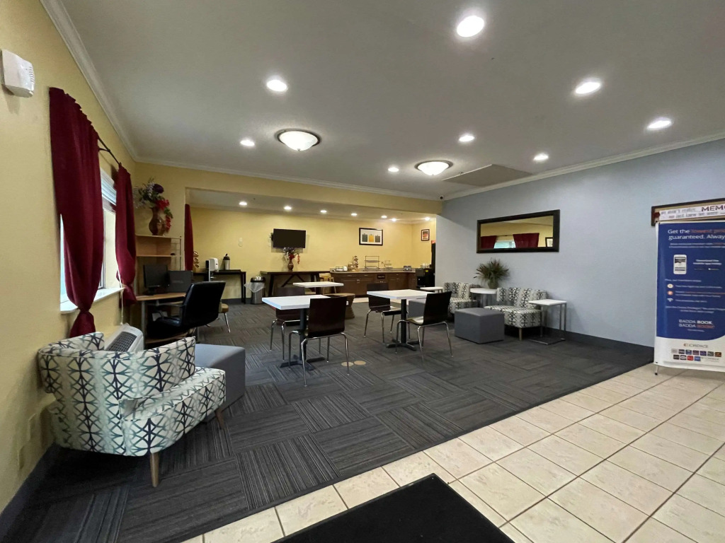 Clarion Pointe Fairborn near Wright Patterson AFB