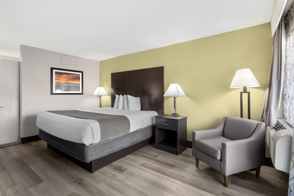 Best Western Asheville-Blue Ridge Parkway