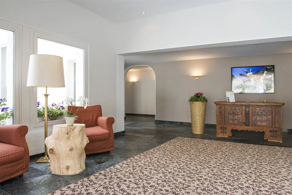 Quadratscha Hotel