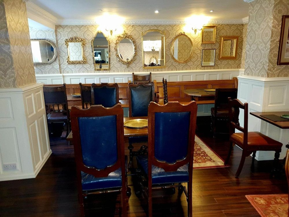 Rose Tor Hotel
