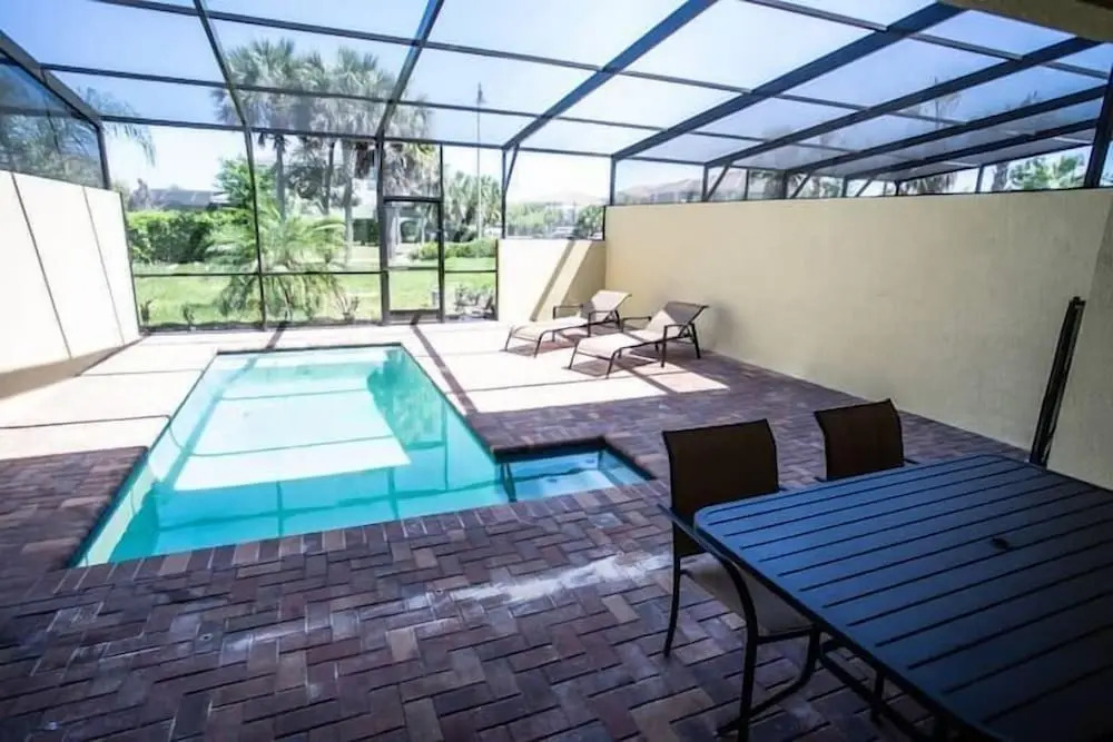 4606 TD - 5BR Townhome Marvel: Private Pool