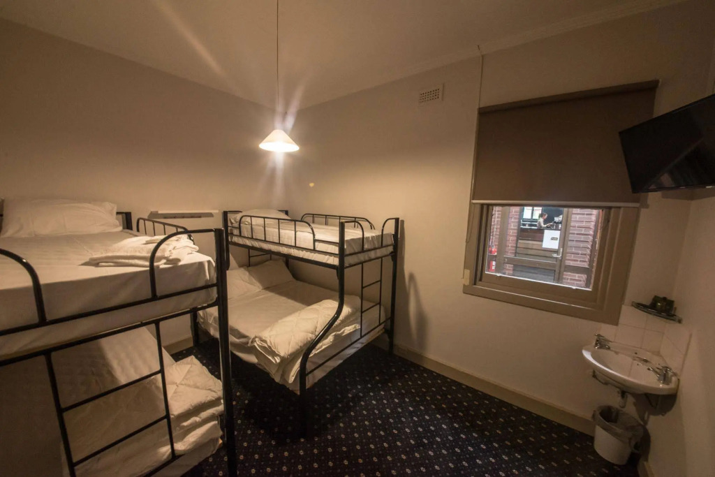 Rooms at Carboni's