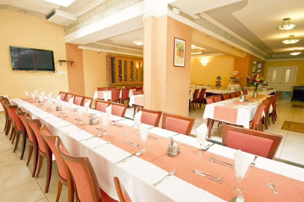 Alfa Art Hotel