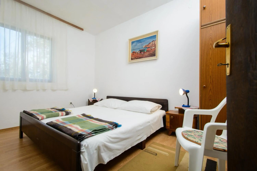 Apartments by the sea Arbanija, Ciovo - 18624