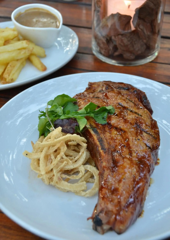 Bundu Lodge