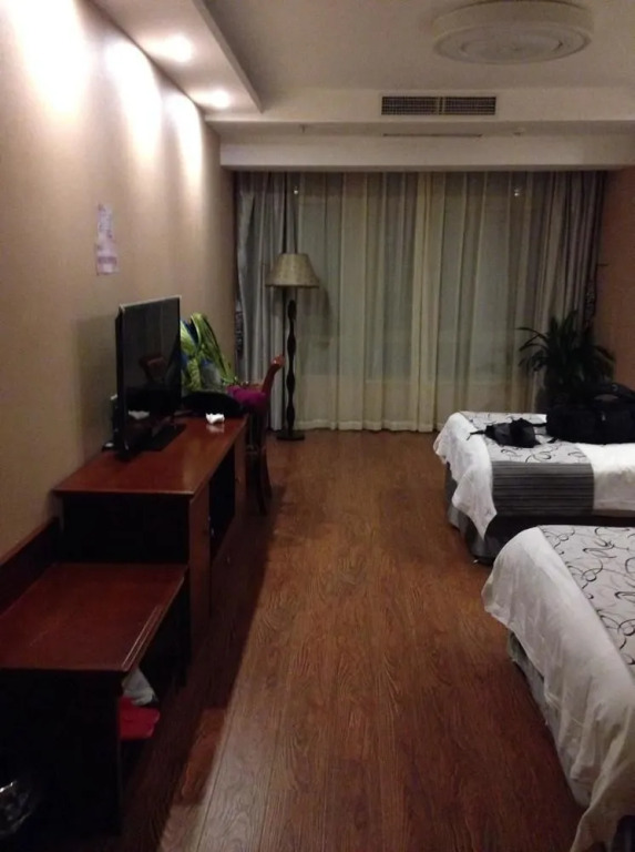 Chongqing Zhuoyi Hotel