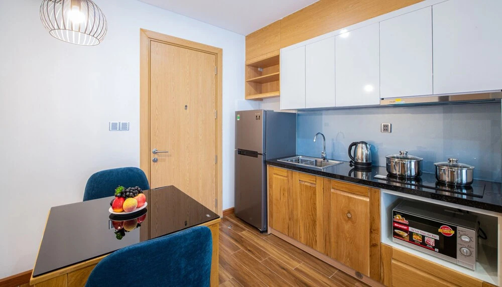 Hsuites Hotel and Apartment