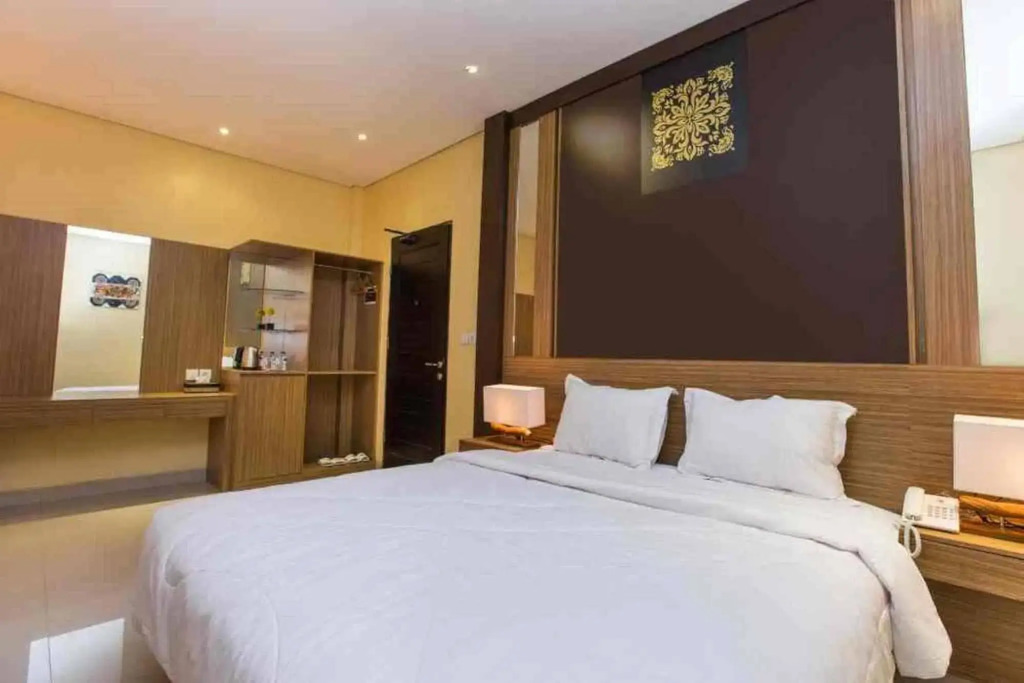 Urbanview Hotel WG Jimbaran Bali