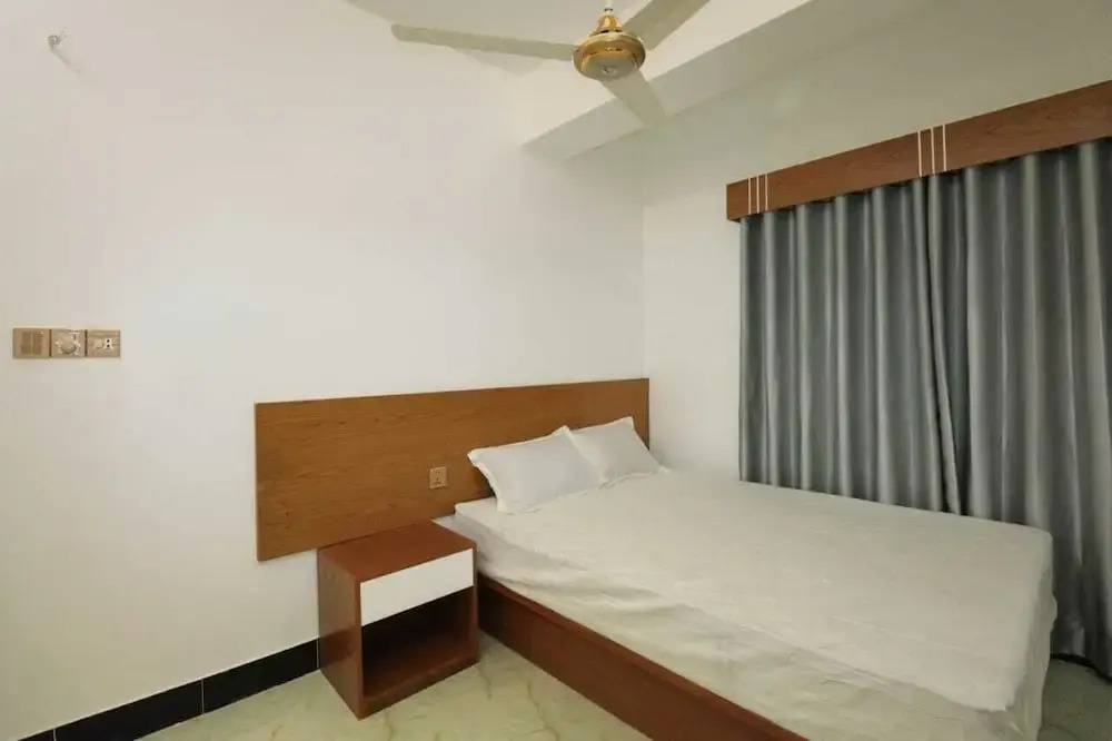 Hotel Seven View