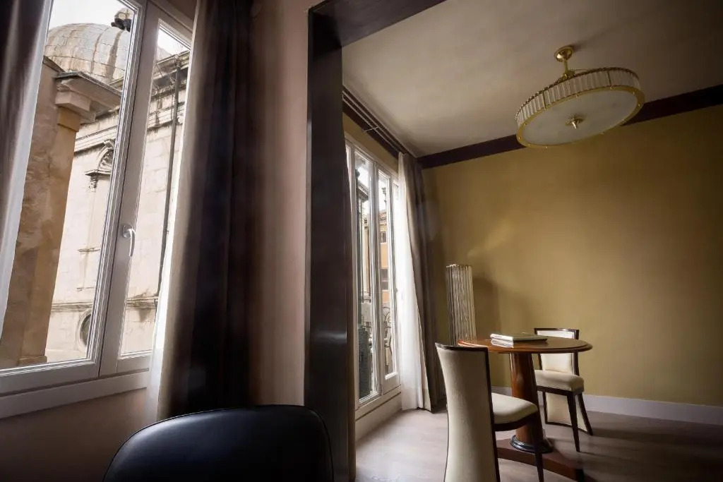 Liassidi Wellness Suites
