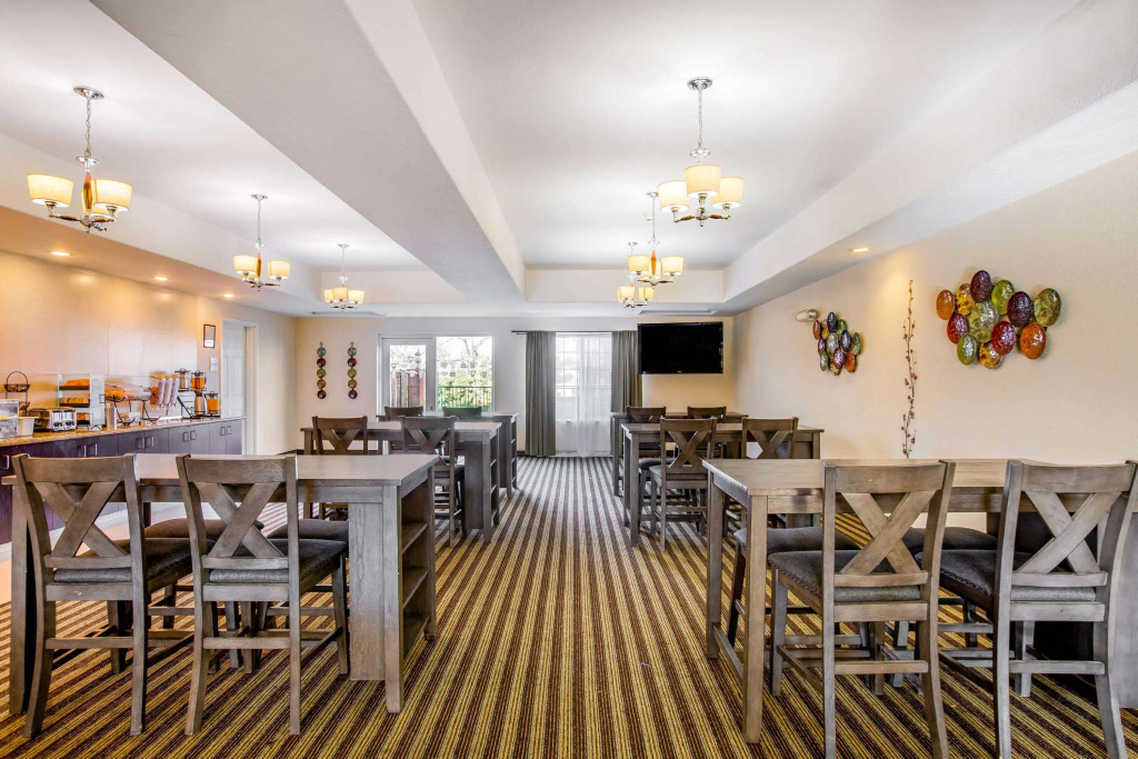 La Quinta by Wyndham Fowler