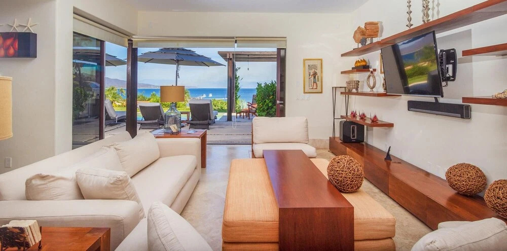 Sunny Vacation Villa 44