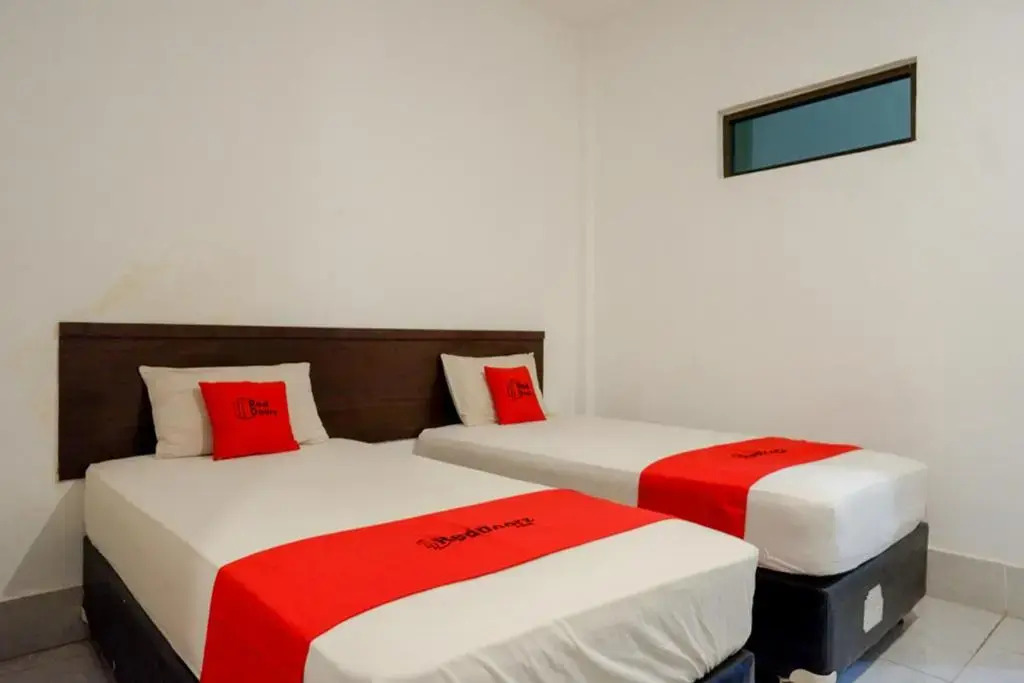 RedDoorz Syariah @ Hotel Wisma Indonesia Kendari