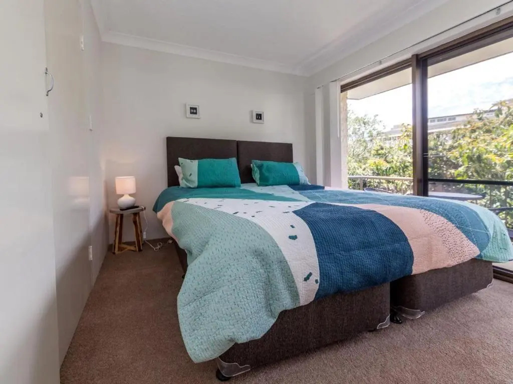 Tradewinds Unit 3, 110 Victoria Parade