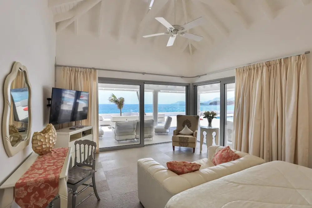 La Perla Palais - Luxury Villa on Private Beach