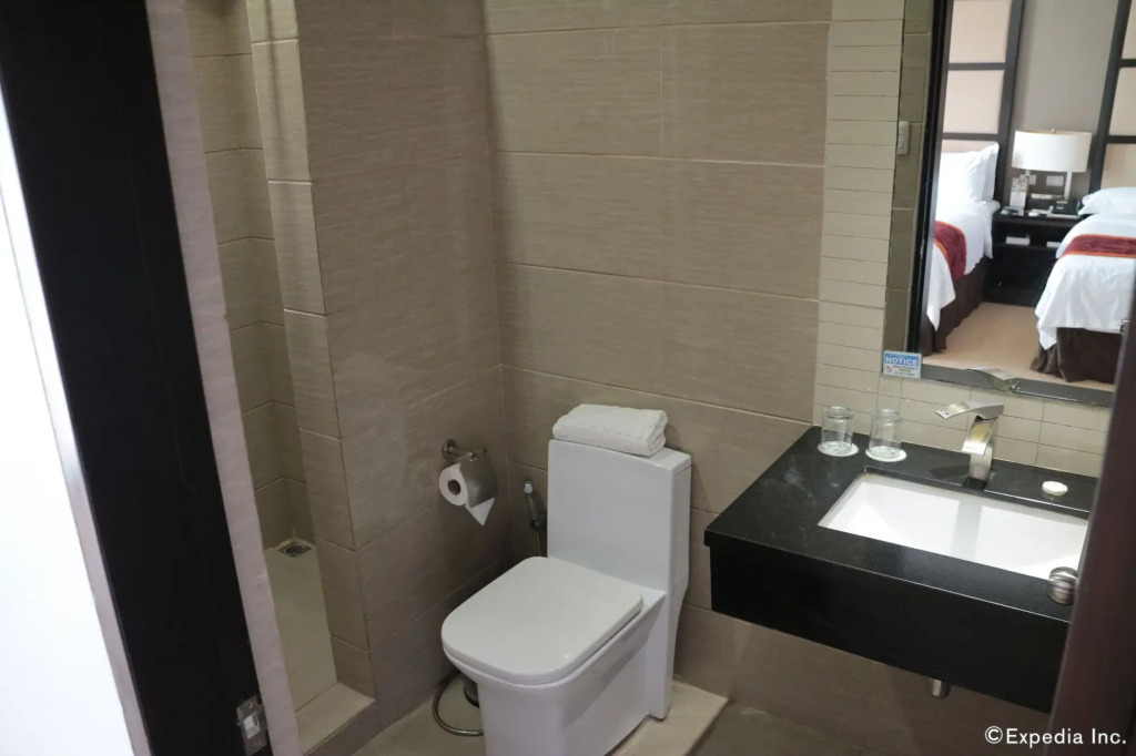 Avenue Suites Hotel