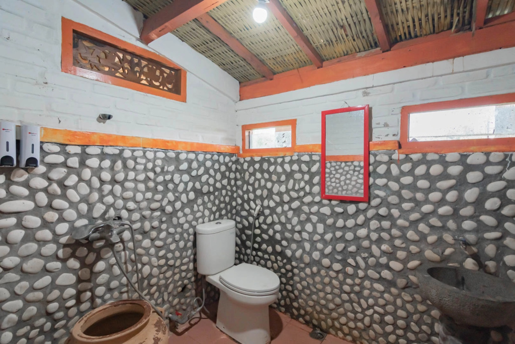 RedDoorz near Kampung Gajah 2