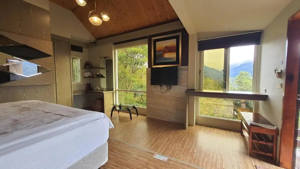Yosemite Park B&B
