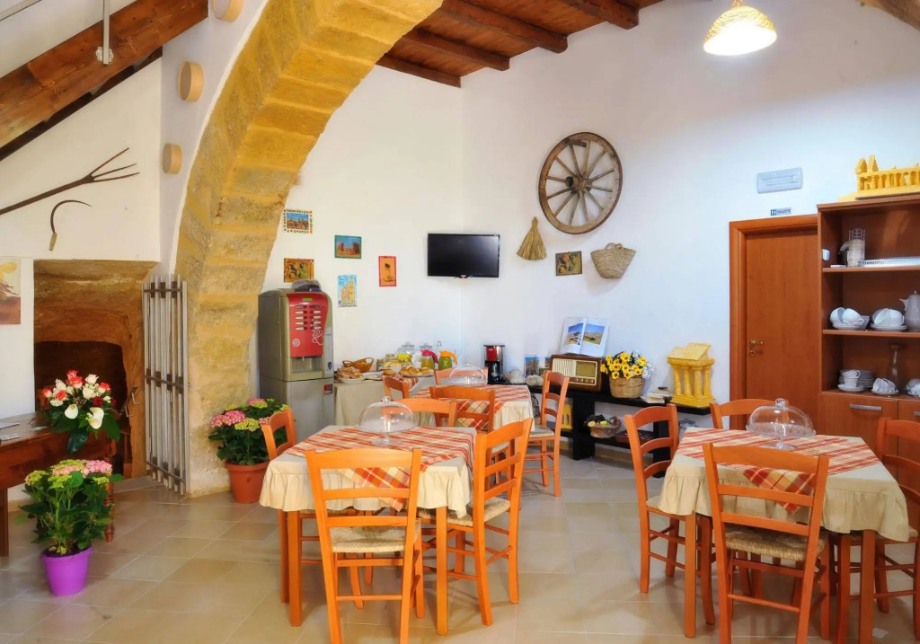 La Grotta Greca