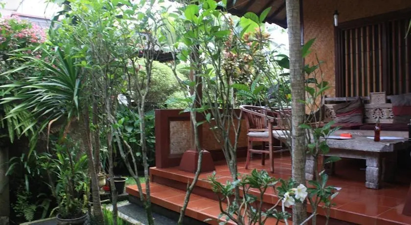 Suarsena Bungalow 2