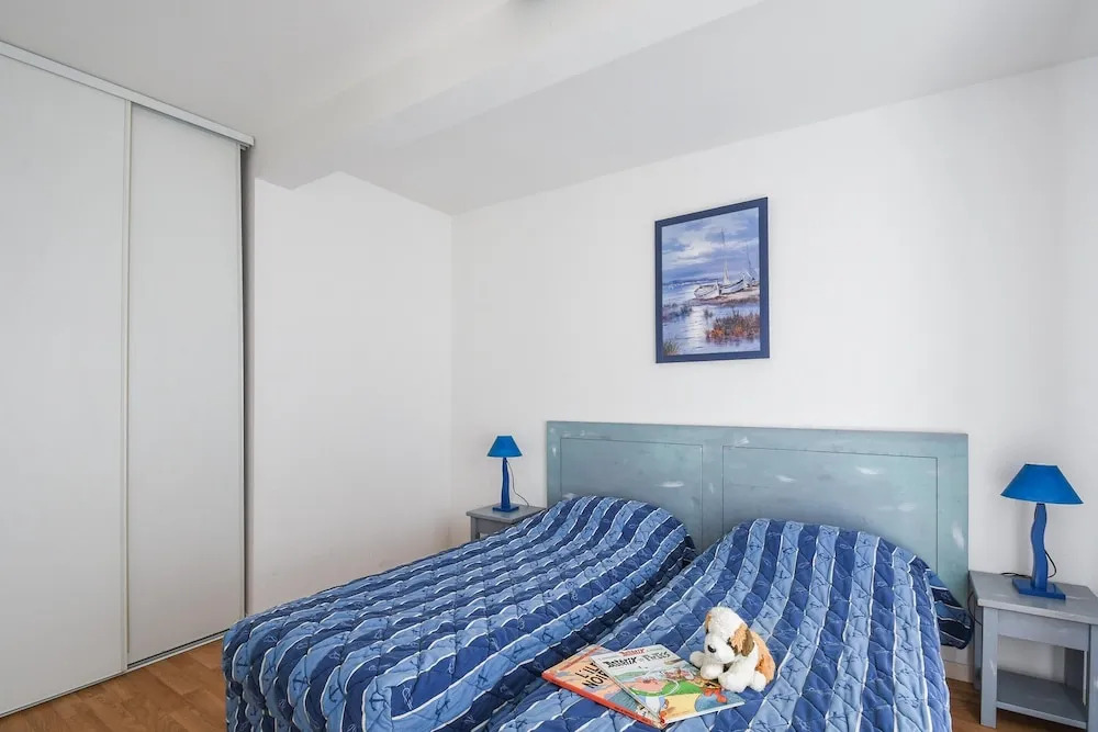 Coastal Apartment for Family Stay