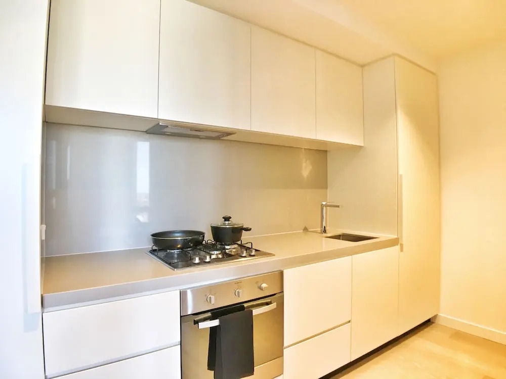 Empire Apartment Tower