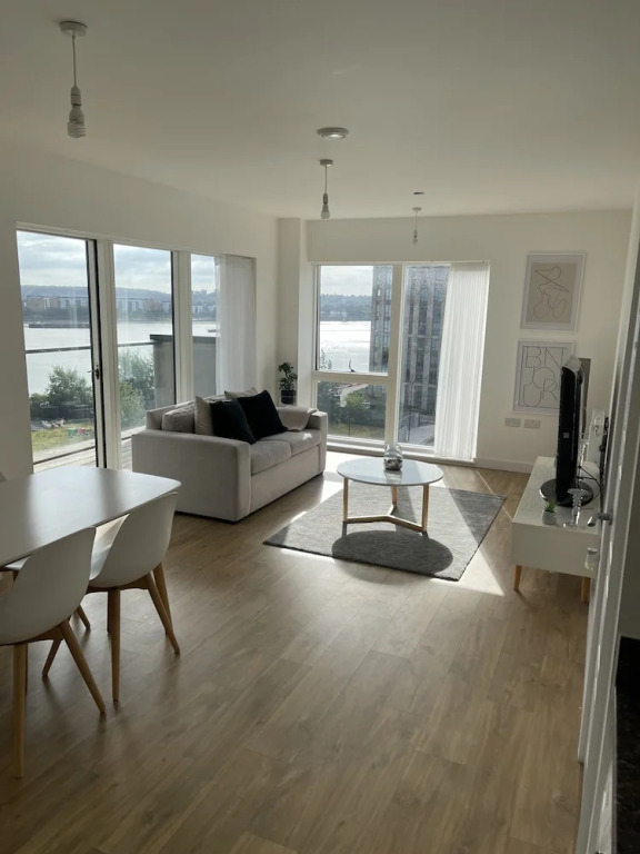 Beautiful 2-bed Apartment in London