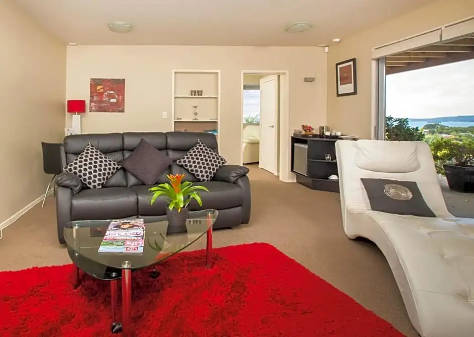 Tahi Lodge - Matakana Coast