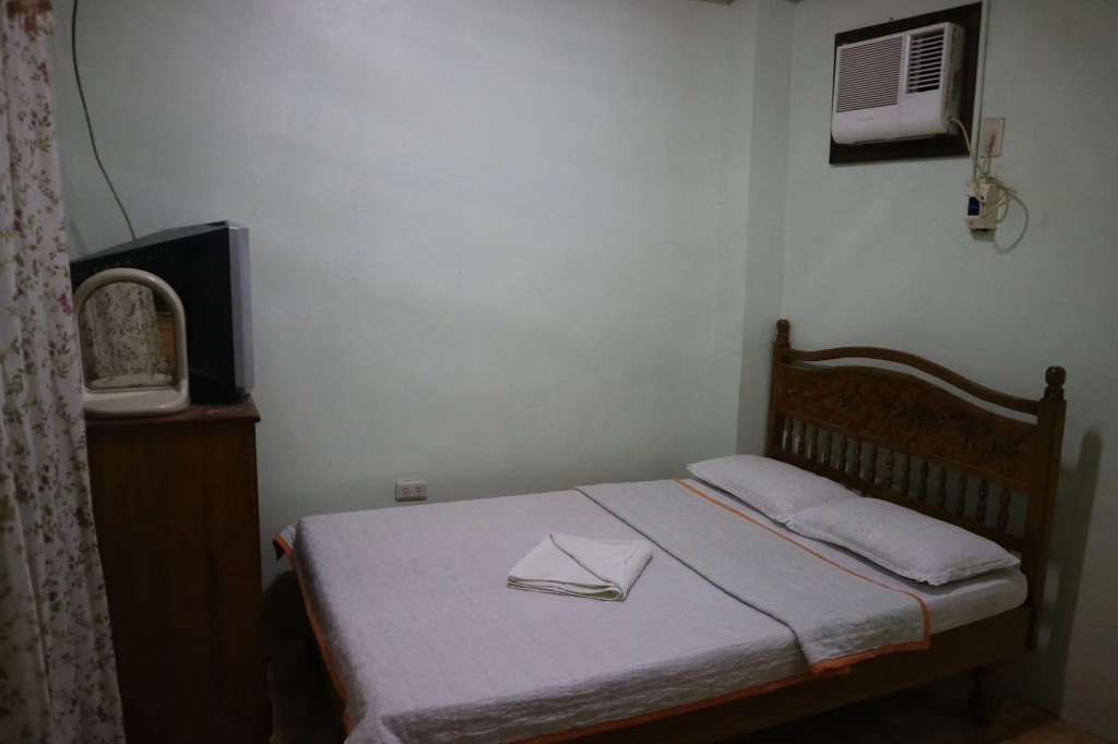 Miles Pension House