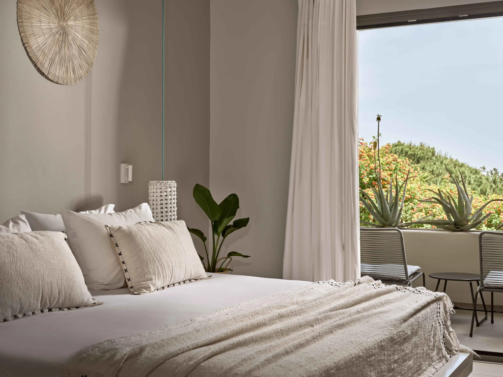 The Bay Hotel & Suites