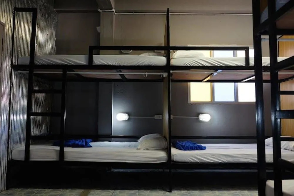 Took Took Hostel - Adults Only