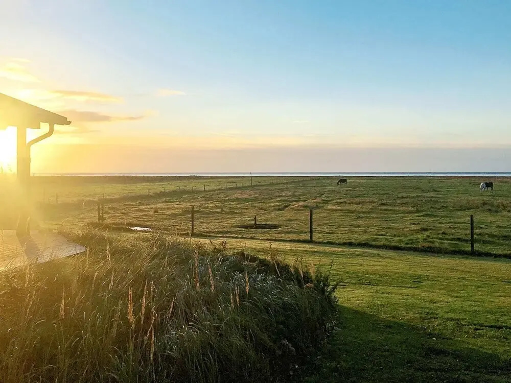 Seaside Serenity in Lyngsay-by Traum