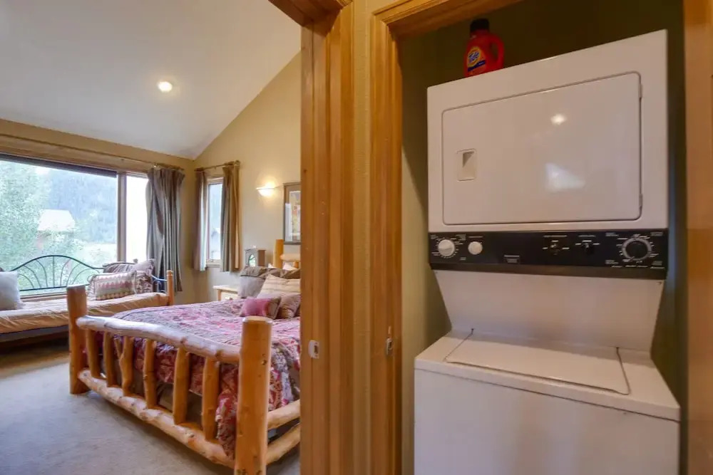 1 Mi to Keystone Lifts: Hot Tub Haven w/ Mtn Views