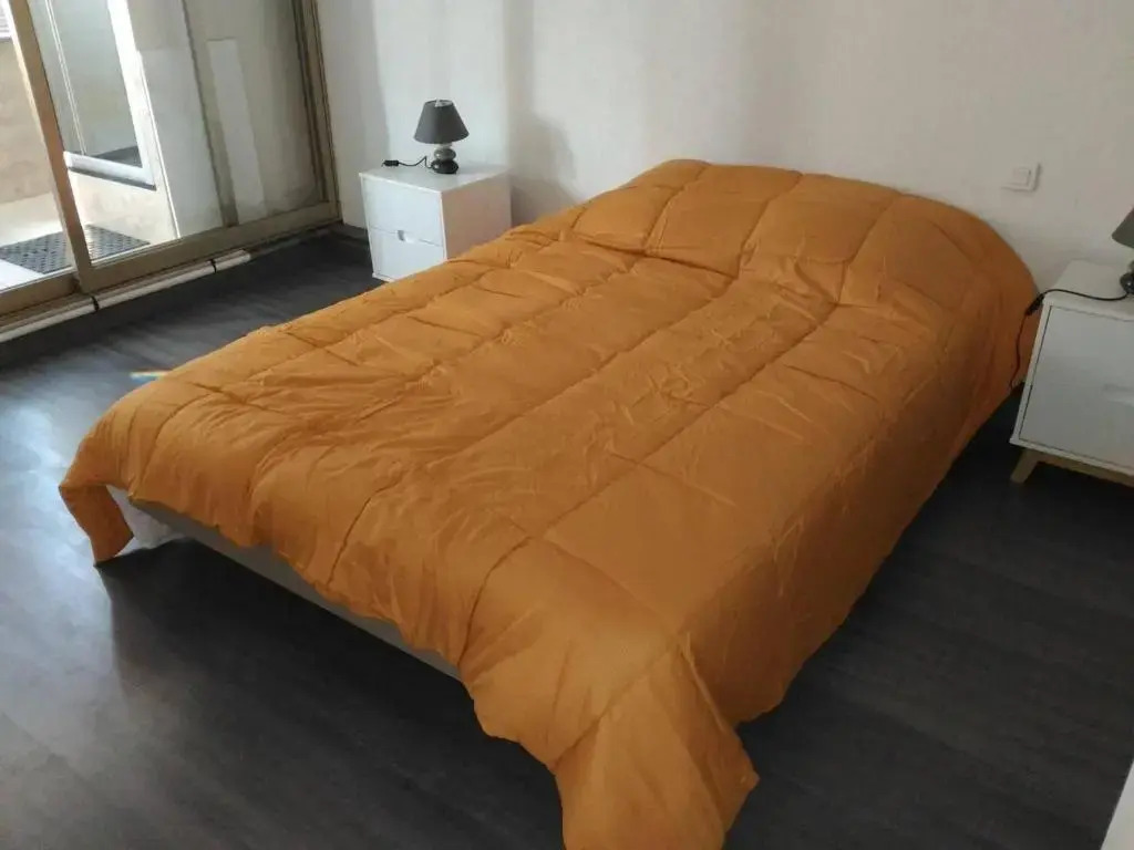 Appartement Bormes-les-Mimosas, 3 pièces, 6 personnes - FR-1-308-48