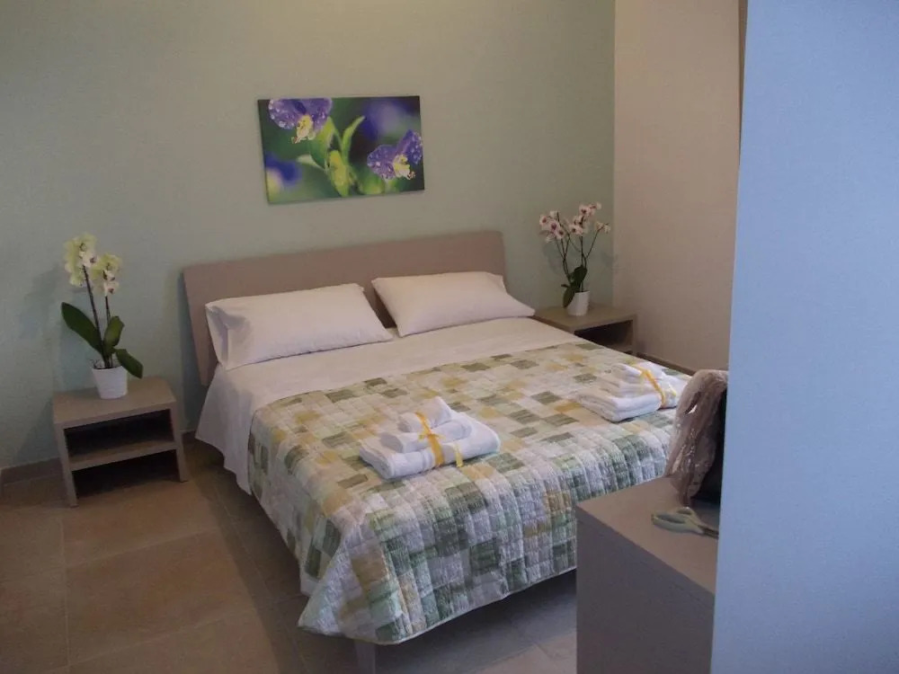 VILLA LAURO LUXURY B&B