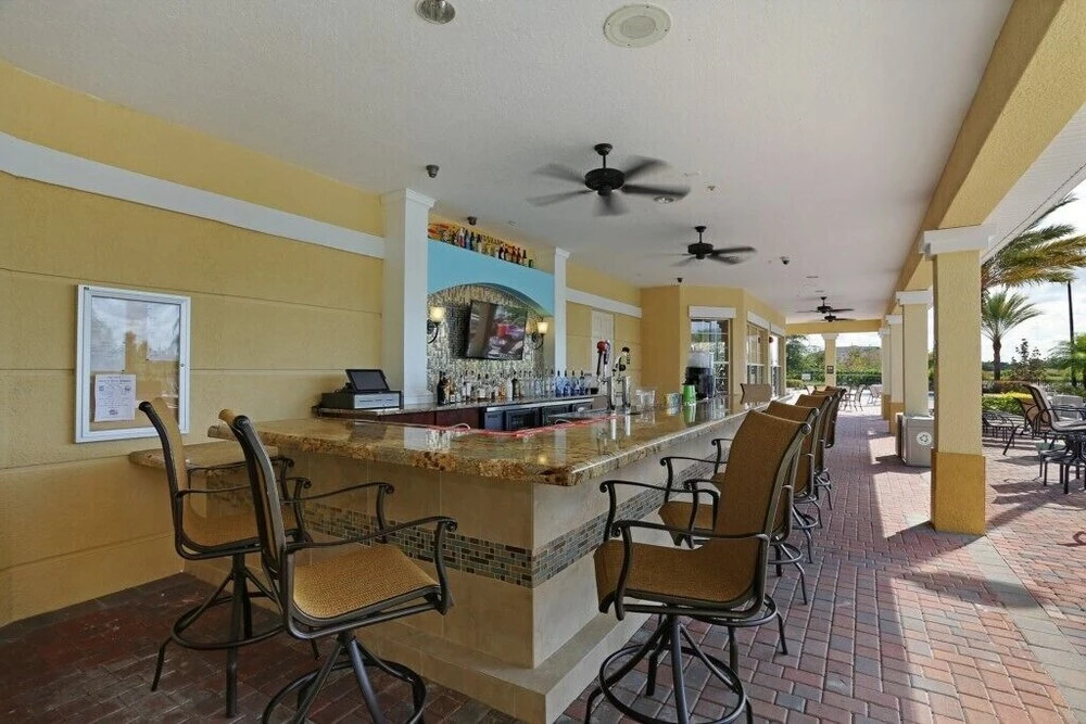 3 Bedroom Modern Townhome 4003 Townhouse