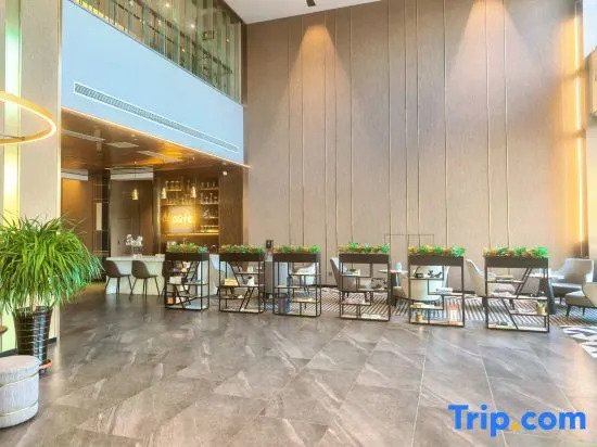 Homeinn Plus Hotel (Fushun Petrochemical University)